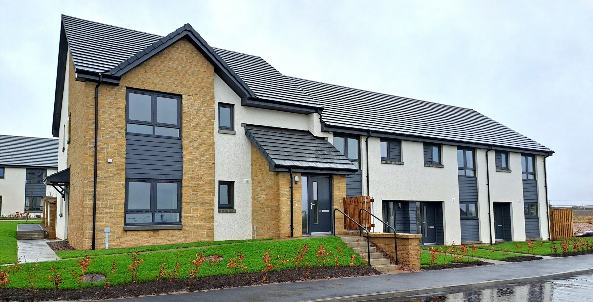 Fantastic new Chirnside development completed at Dominies Way and